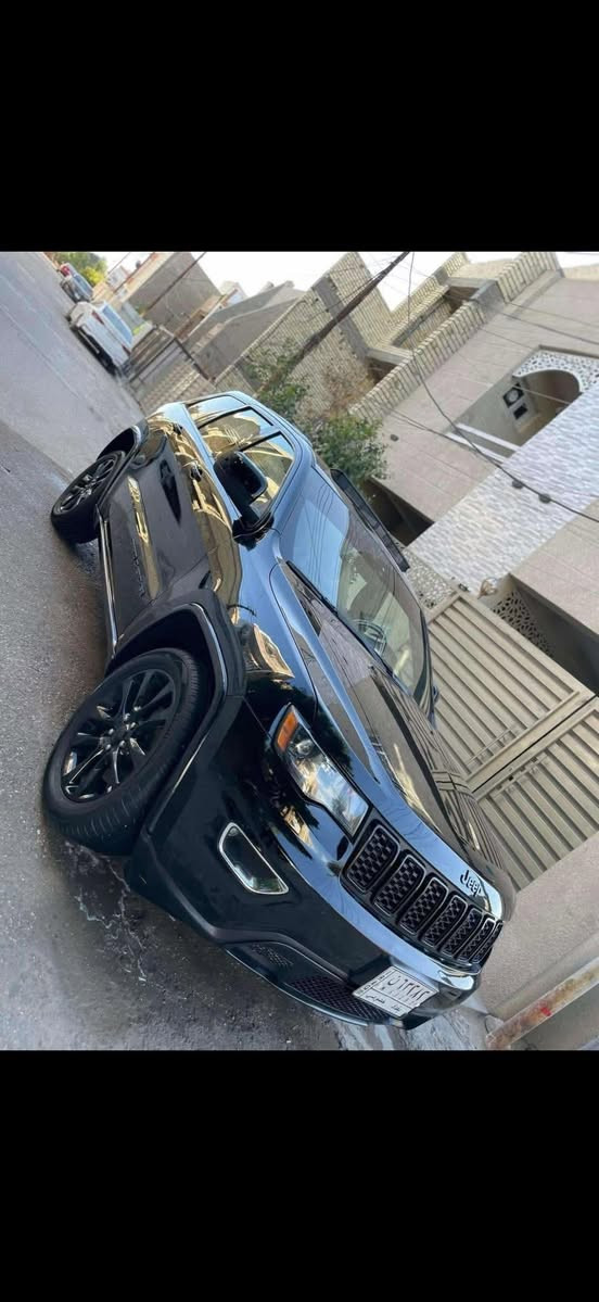 جيب لاريدو أبلاك توب 2019 فول مواصفات ماشيه 89 ميل فول واحد على واحد فتحه سقف طكتين تخم تاير جديد صدر جديد باتري جديد ادامه كامله لسياره رقم جديد سنويه رقم جديده هزه جديده بغداد باسمي تحويل ثاني يوم   لسعر270 بيه مجال حك الجيه اي استفسار اتصل على الرقم او فضل خاص وبالخدمه ***********
