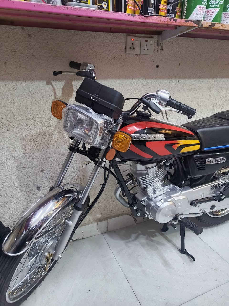 سلام عليكم دراجه نامه وراق سكنر بمسي جديده صار 22معمره بعده بجيس سعر خاص او رقم ***********
