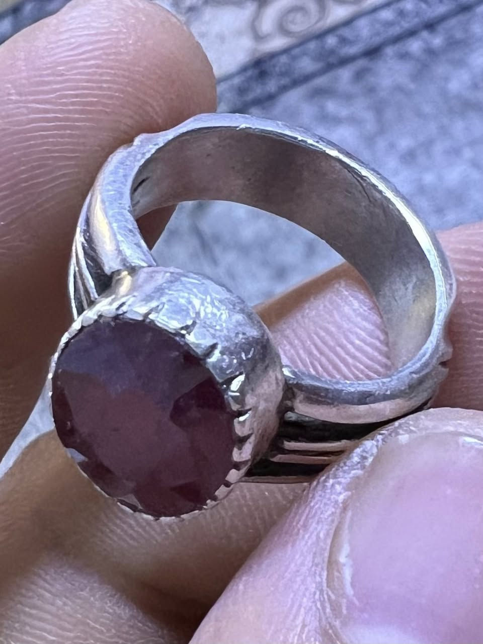 خاتم ياقوت افريقي فضه ثقيله للبيع او مراوس مكاني الحيانيه


**إذا كنت صاحب هذا الإعلان وتريد حذفه لأي سبب، رجاءا أرسل رسالة إلى الدعم الفني**