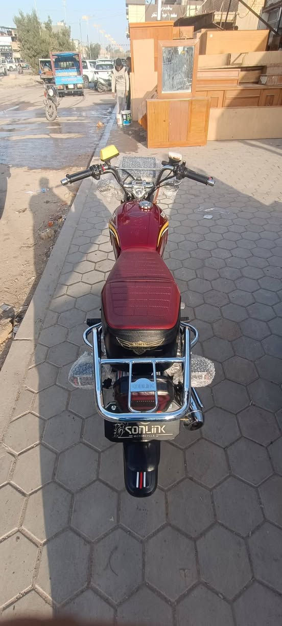 السلام عليكم دراجه تايكر 2025للبيع اوراق العنوان واسط الصويره ***********
