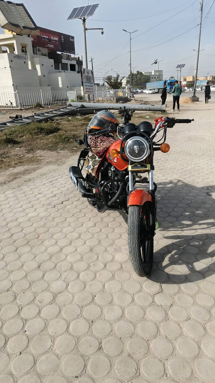 سلام عليكم
دراجه للبيع دايون هونزد موديل 25
أواق سكنر سعرخاص او اتصل
 هـ***********
مكاني بابل حمزه الغربي
