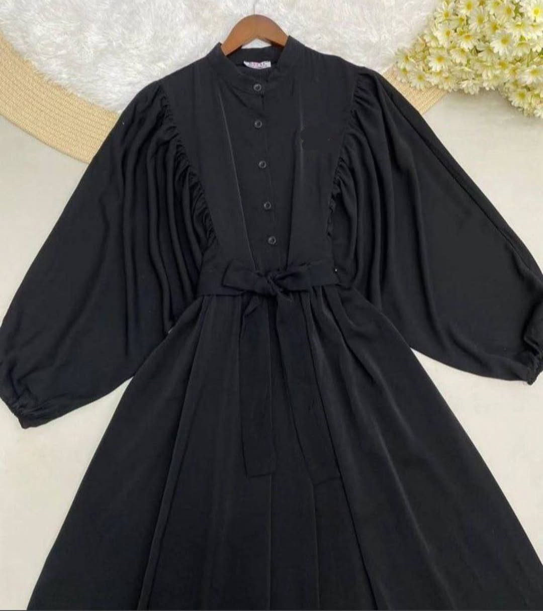 فستان فاخر صيفي... لقماش جيسيكا دبي الاصلي درجه اولى لا يتأثر بالغسل 
ـــــــــــــــــــــــ
لقياس ~38 الى 46
لسعر ~24
يوجد خدمة توصيل لجميع المحافظات 🚗. 
توصيل سريع 
اطلب الان 📩.


**إذا كنت صاحب هذا الإعلان وتريد حذفه لأي سبب، رجاءا أرسل رسالة إلى الدعم الفني**