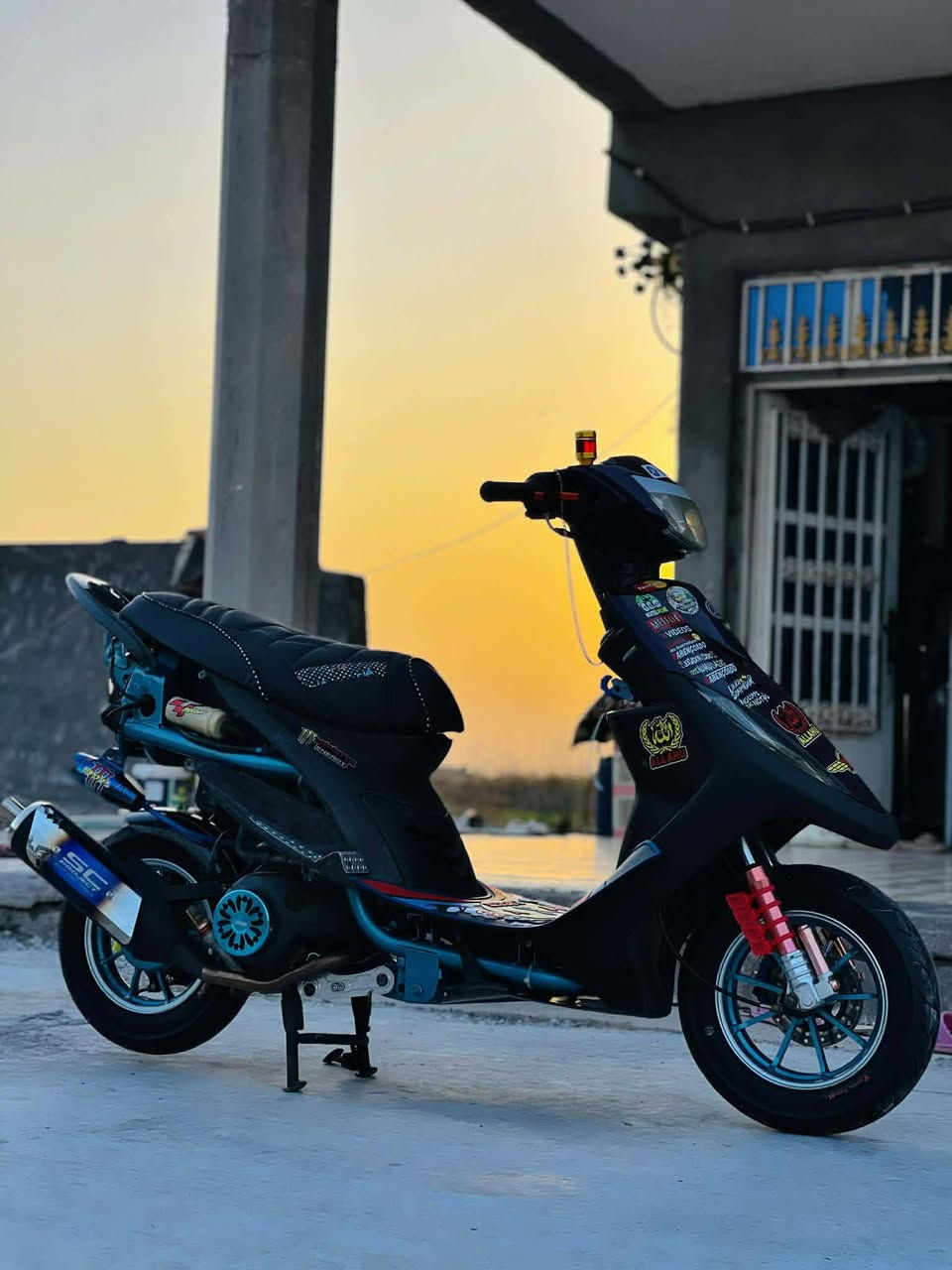 ماكس عدله للبيع ✈️🔥
صلـي على محمد وال محمد🪬🧿
صلـي على محمد وال محمد🪬🧿
.
 للبيع أو مراوس بنامه 27 أو 26💫🔥✈️
مزوعه تزويد🔥✈️
1-قبق عنبار بطل ذهبي
2-قبق فلاوين ازرق
3-صالنصه SC💥
4-باخره 
5-شيال راجع كروم رصاصي🪽
6-ستان سبع اللوان
7-دبل رياضي رصاصي ابو البطل
8-چاملق خلفي كاربون فايبر
9-غلاف كشن 
10-يدات رياضي جلاتين اسود 
11- بريكات رياضي برتقالي
12- كاعيه
13-وياله رياضي مشيف ازرق + رصاصي
14-صوندات اللوان
15- بوشه 49
16- مديل 2006✅
17-صبغ شاصي ازرق🦋
18- كفرات صفاحيات موجودات
19-سبايدر جلاتين رياضي اسود 
20- كهربائيات شغاله كامله
21-دشبول شغال كامل
22-دراجه شلعه ومعدل ما شـاء اللَہ 🔥
🛑📞مكان مسيب💫🪽
السعر 800الف🙅🏻‍♂️بيها مجال.......؟
الرقم ***********🛑📞
