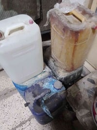 نفط 100 لتر للبيع السعر 45 ألف المكان بغداد للاستفسار الاتصال على الرق...