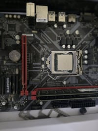 B365M • i7 9700F • 16جيجا 2660MHz