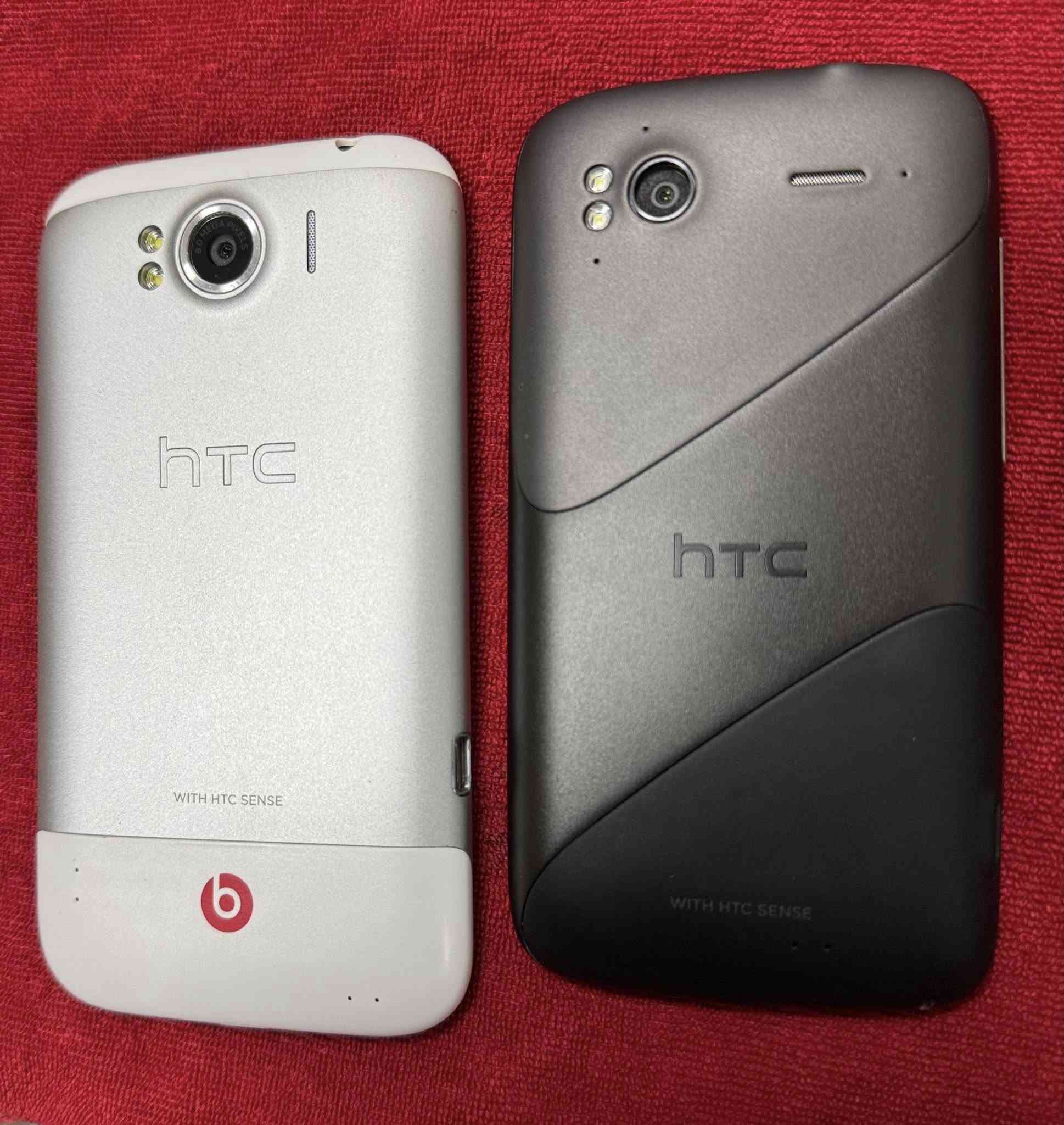 للبيع HTC  
***********
واتساب
