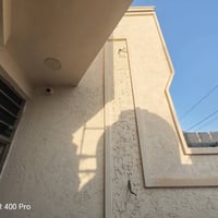 الدار للبيع او مراوس الموقع الخماس شارع علي يس، مساحة الدار ١٠٧متر الب...