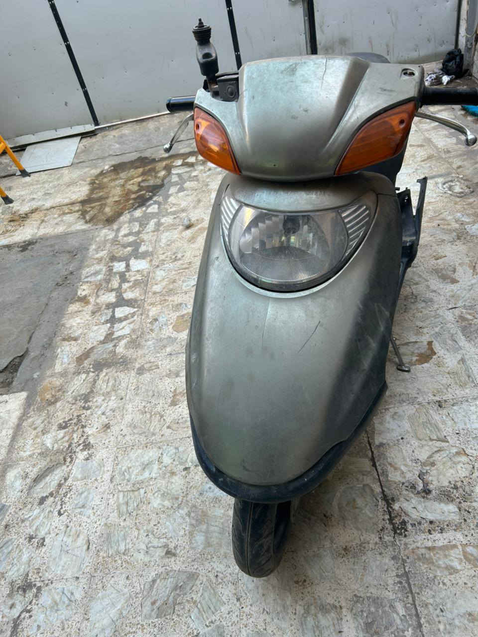 السلام عليكم   عندي ذني الدراجتين ابيع هل موجود  رايدهن ب٣٥٠  *********** مكاني الشعب
