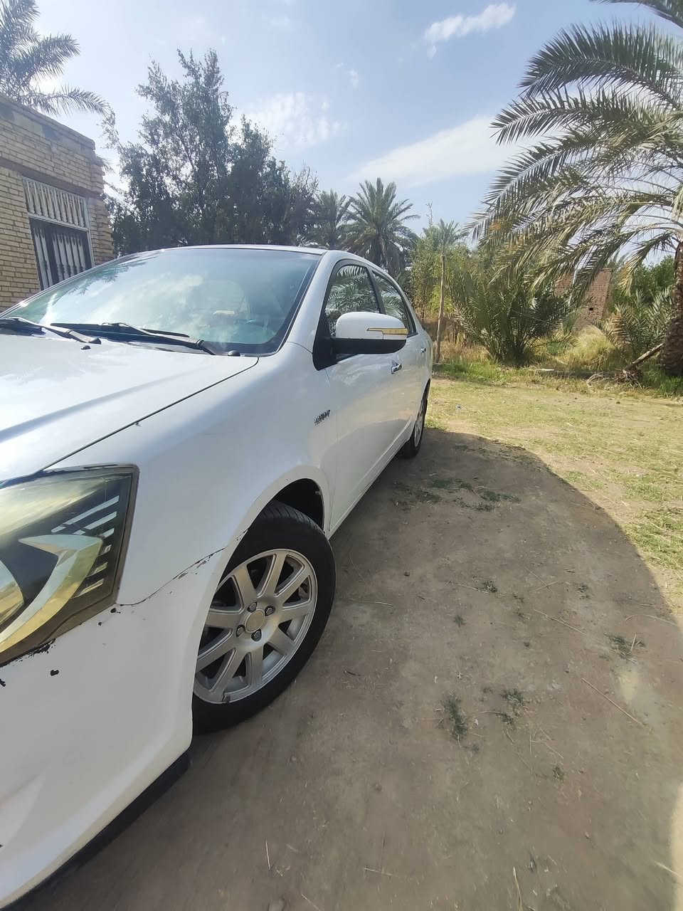 جلي موبل موديل 2013 رقم بغداد تحويل ثاني يوم سياره كلها بلاد مكينه كير اوتو تبريد بلاد خير من الله حداديه جديده سياره مكفوله تخم تاير جدد باتري جديد سنتر لك شغال لايت زنون شاشه وكامره  دواخل جديده شركه دوشمه جديده مكاني ناصريه استفسار  ه‍ ***********
