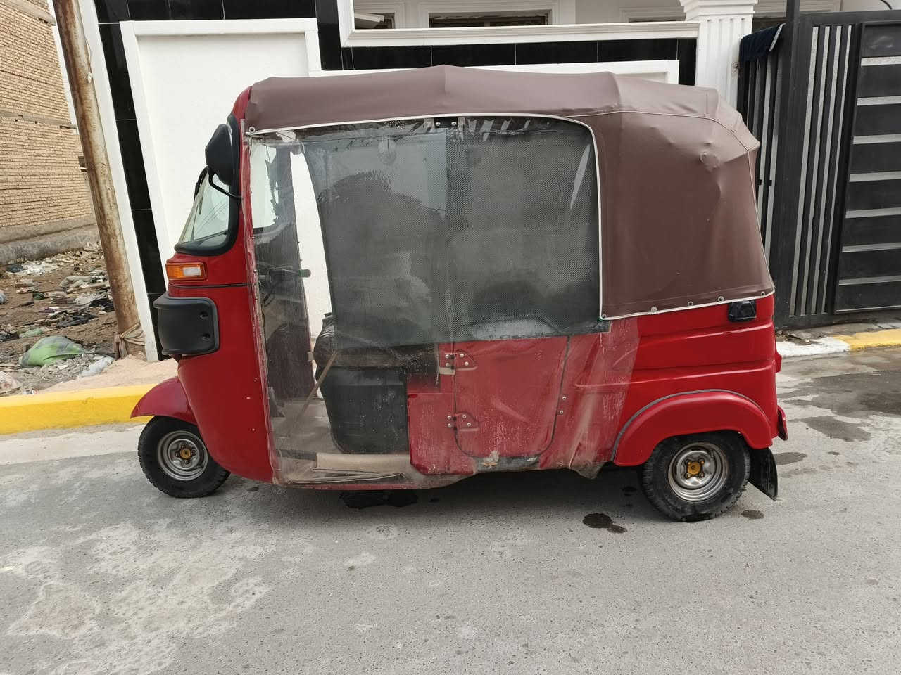 تكتك محدثه 21 بس الشاصي 18 مكينه بيهه 21 اتخبل  دشبول 21 التكتك اوراق اصوليه 7 رايدهه 4/900
***********
