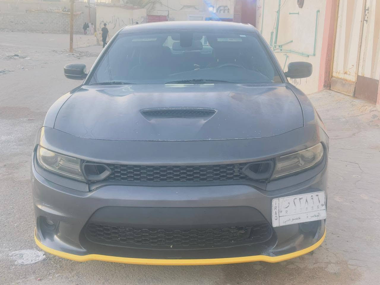 السلام عليكم 
جارجر مديل 215 
حداده + تخم تاير + باتري + تبريد جاهزه السياره 
بيها جوراد بالبنيد والجاملغ الايسر 
وهاذ تقريرها اوياها رقمها بصرة سنويتها 28 
السعر 130
وباقي التفاصيل يم راعيها وهاذ رقمه 
***********
