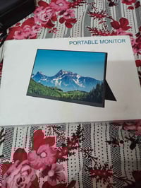 شاشة كمبيوتر • متوفر