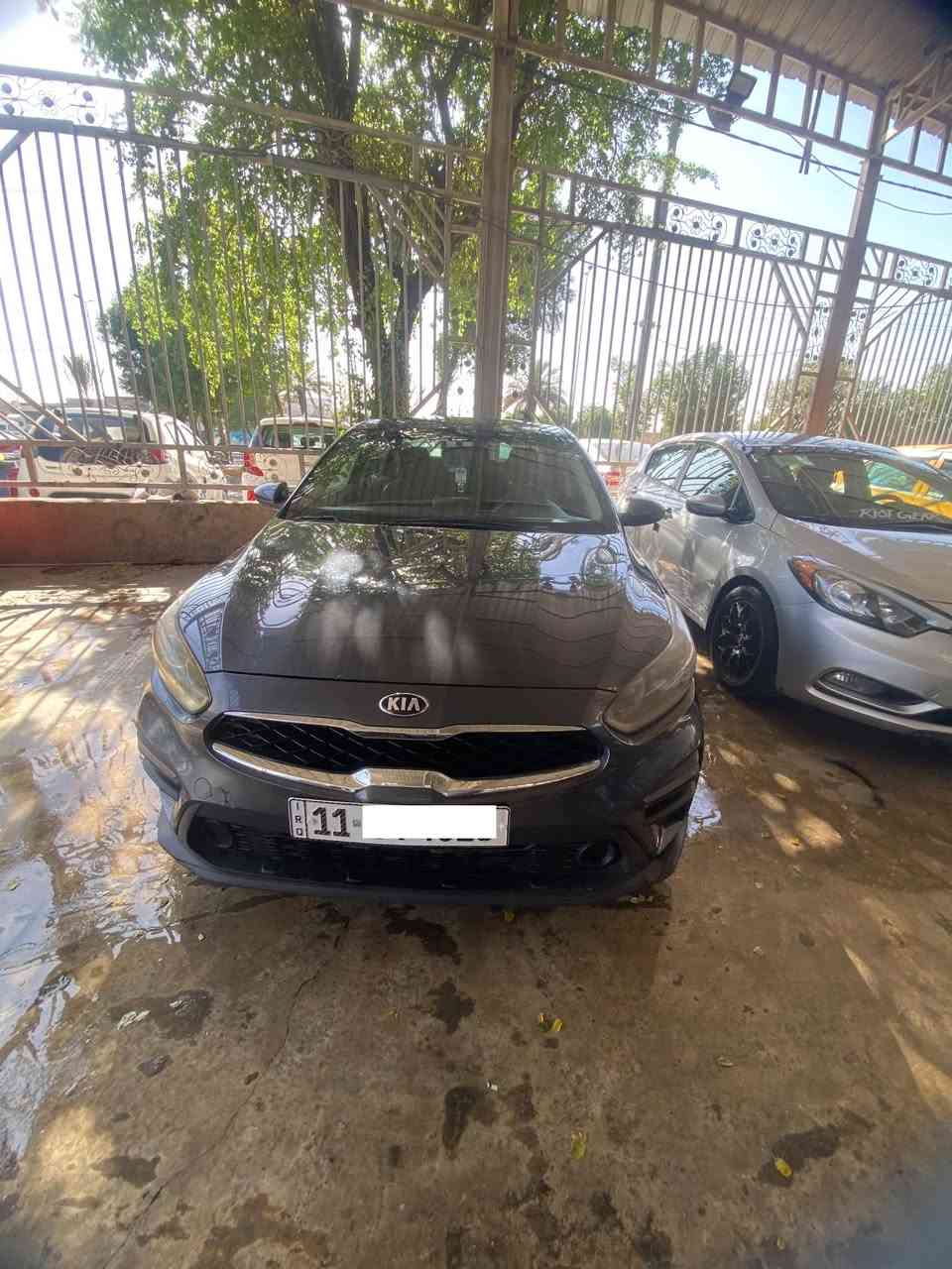 سلام عليكم كيا فورتي2021وارد كندي 
بيها فقط جملغ  امامي صبغ بدون دواخل 
وبيها بارد فقط 
محرك2000دوش 
رقم بغداد بسمي الدولي 
شاشه كامره تحكمات كشنات تدفه 
ارضيه بلاد 
تخم تاير صدر امامي خلفي كله جديد
رايدها ب١٢٠وبيها مجال
مكاني بغداد معارض البياع 
الاستفسار وسونار واتساب***********
