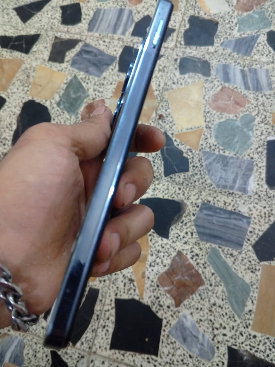 سلام عليكم جهاز انفنكس هوت 40 pro ذاكره 256 رام 8+8 جهاز شغال فقط الشاشه مكسوره والكاميرات واكفه الباقي شغال جهاز سلس وحلو والفطور ما ماثره على اللمس للبيع مكاني بغداد العبيدي رقمي *********** متواجد واتساب واتصال
