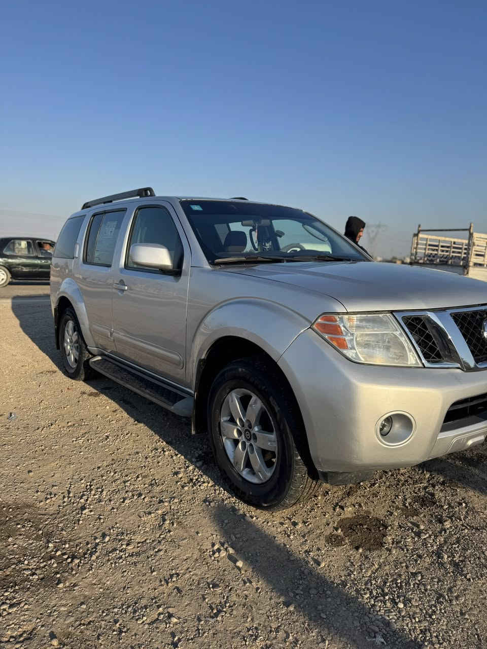 السلام عليكم نيسان باثفندر 2010 دشبول ارماده تبريد 3 قطع سكليتر كهربائي جام يصعد مع القفل 
السيارة باسمي ماشيه 125 حقيقه مكينة بلادية مامفتوحه كير بلادي مامفتوح تخم تاير جديد قبل شهر شديته رقم بصرة بأسمي مشروع وطني تبريدها خير من الله السياره جاهزه من كلشي نقصها فقط راديتر تدفئة السعر 118 وبيها مجال 
مكان السياره ديالى - بعقوبة 
***********
