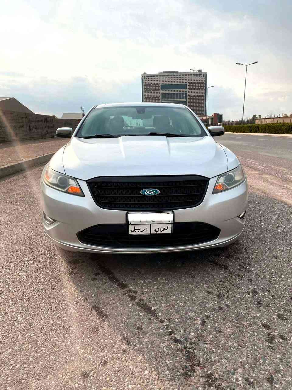 ‏السلام عليكم
‏فورد تورس SEL موديل 2010  سلفر 
‏
‏محرك ٦سلندر حجم ٣٥٠٠ كير اوتوماتيك 
‏
‏مواصفات sel 
‏
‏حساس
‏كود باب
‏كامير شاشه
‏
‏داخل اصفر 
‏
‏غرامة ٦ ورقة 
‏
‏ويل كب  طخم تاير  
‏
‏صبغ ٣ قطع شرط  بدون دواخل وبدون ايرباك بشرط
‏
‏سعر : ٨٣ ورقة بيها مجال 
‏
‏٣ پارچەی بۆیاغە بۆنیت ودەرگای پشت سایەق و قەپاغ سندوق ٦ وەرقە غرامەی لەسەرە نرخی 83ورەقەیە
‏
‏مكان هەولێر ***********
‏
