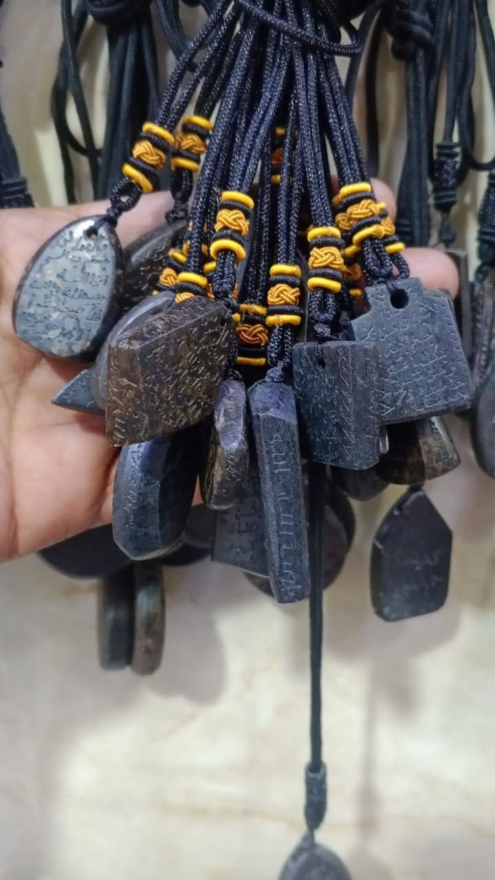 عباس اباد شغل يدوي ذمه جمله فقط لصحاب البيجات لناس على باب الله الفحص أمام المندوب يوجد توصيل لجميع المحافظات رقم الحجز الواتساب ***********
