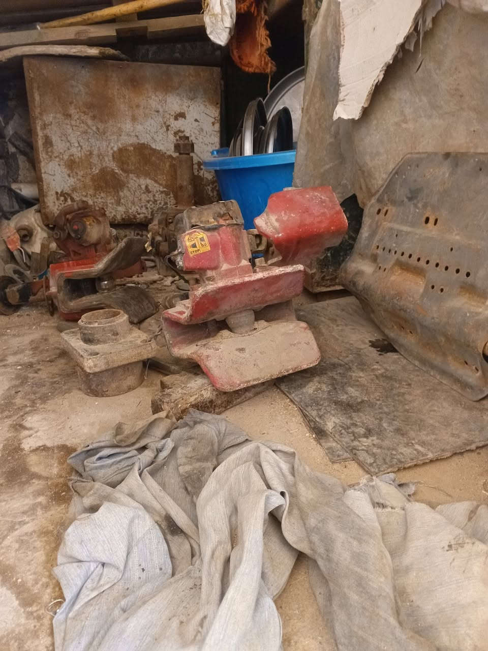 عتلات وربيه للبيع عله ٦اوراق***********
