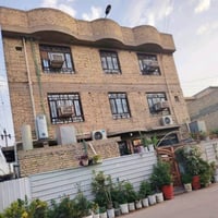 بيت للبيع الموقع حي العامل محلة 811 يكون البيت ركن المساحة 65 متر، 5 ف...