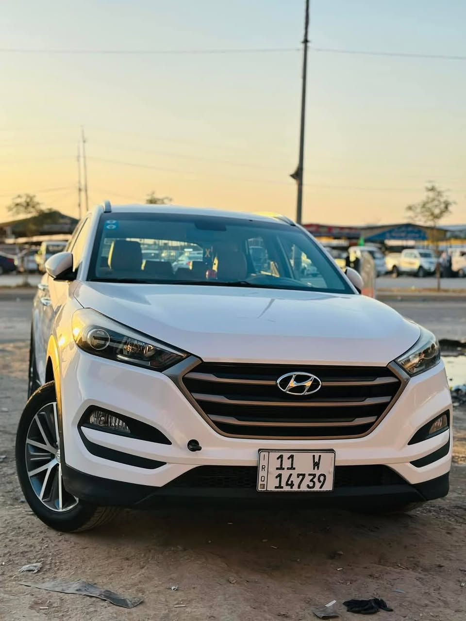 السلام عليكم

توسان للبيع رقم بغداد بأسمي مشروع وطني موديل 2016 عارضها ب 172 وبيها مجال مكان سياره ديوانيه
رقم صاحب السياره ***********
