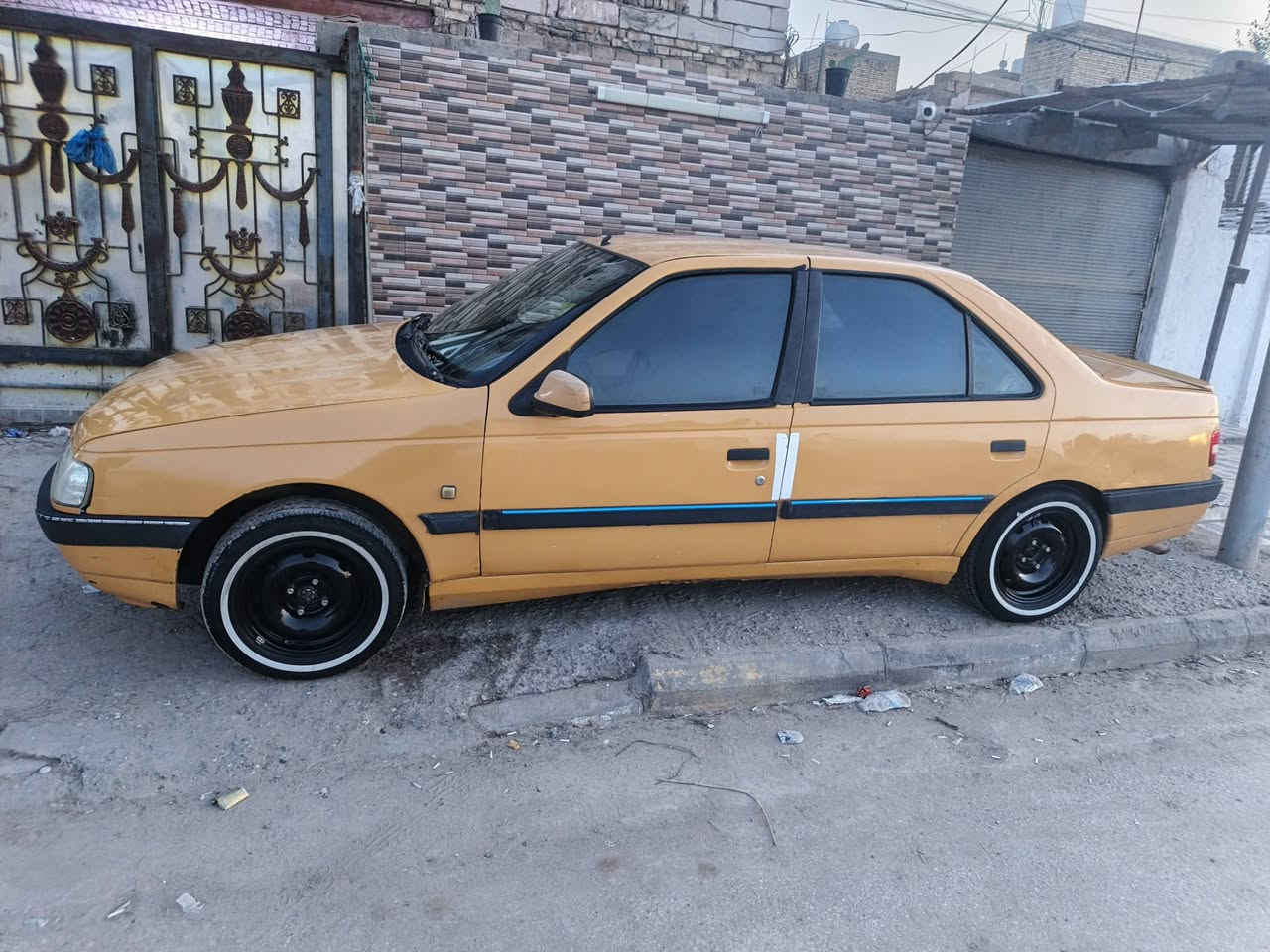 السلام عليكم بيجو ٤٠٥بأسمي مداور ثاني يوم امصفره هيئه وغرامات السياره كفاله مكينه وكير وحداديه تبريد ثلج تايرات جدد كلشي ما عوزها ما عدا هذا الجاملغ موضح بالصور
٫٫٫٫٫٫٫٫٫
السعر ٣١ وبيها مجال 
ناصرية مركز
***********
