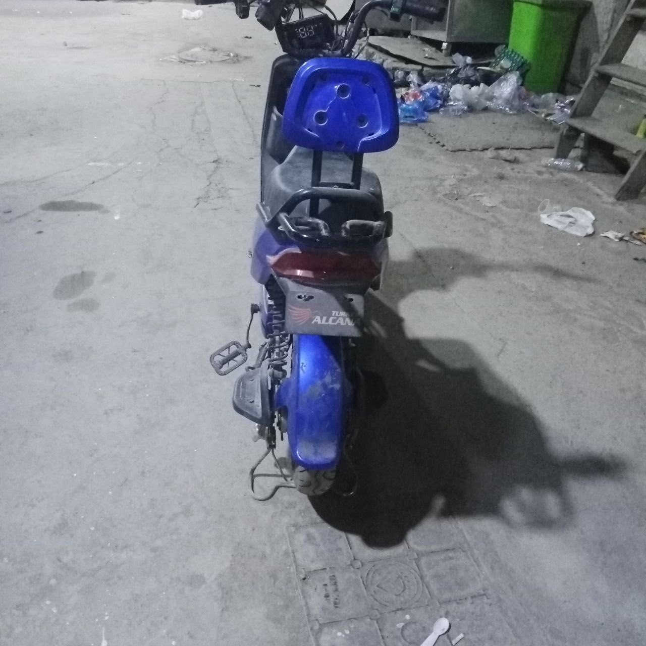 السلام عليكم دراجه شحن للبيع السعر 100 وبيها مجال المكان بغداد


**إذا كنت صاحب هذا الإعلان وتريد حذفه لأي سبب، رجاءا أرسل رسالة إلى الدعم الفني**