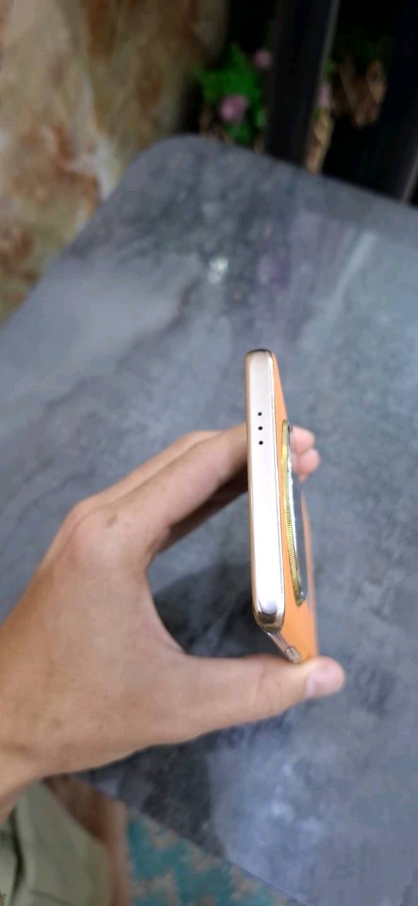 هونر X9C  
ذاكرة 256 رام 8+8
بطارية 6600
سرعة الشحن 66w 
بدون ملحقات ممفتوح ولا مبدل بي شي
السعر : 245$
للتواصل واتساب ***********