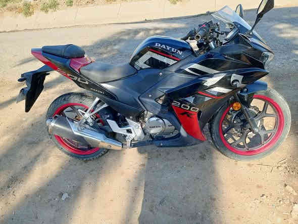 السلام عليكم الدراجه دايوان RR200ccللبيع مديل 2025نضيفه خير من الله  مكان الدراجه بغداد ناحيه الرشيد الشراي يتفضل خاص السعر17$ وبيها مجال رقم الهاتف ***********
