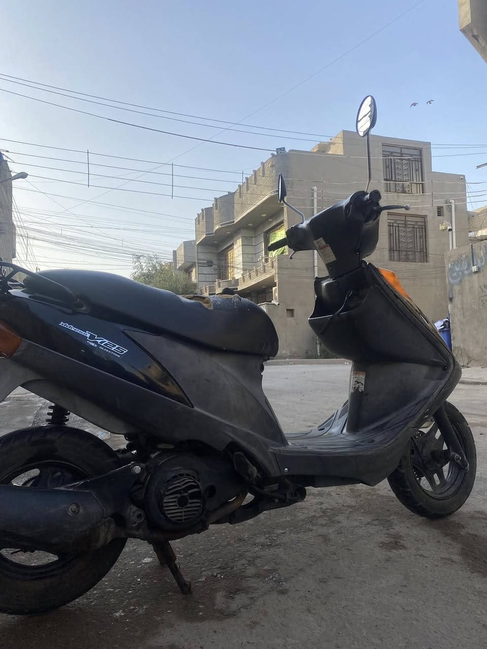 دراجة سازوكي 120  محرك نظيف الكفرات بس الأمامي متضرر  شغاله كلشي ما بيها صافيه  مكاني بغداد السعر330  رقمي للاستفسار ***********
