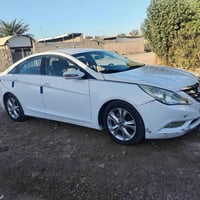 سوناتا ٢٠١٢ خليجي  سعره ١٠٥ بيها مجال بيه صبغ ٣ قطع مكينه كير تبريد تخ...