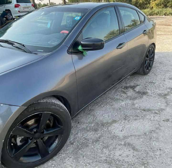 دارت 2016 البيع سعرها 70 رقمه الجديد بيه ضربه بل جاملخ الكدام او جملخ الوراه بس ام صلحت تبريد المكيف شغل مكينه بس زنجيل بيه مكظوع حداديه زينه سياره حلوه تحكم استيران مانع الزلاق اني بس ناشره اتصل عل راعيه افهم منه ***********
