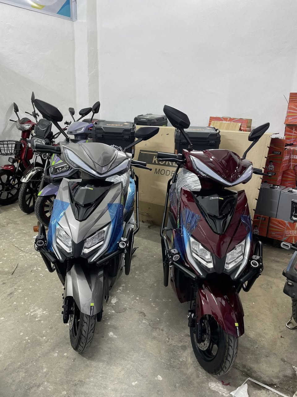 🔥الوحش الكوري 2026 الشكل الجديد 🔥🔥
💪🏻قوية ،ومزودة،بالكامل
✅حجم الملف 2500 السرعة/100
✅بلوتوث ودرع حماية 
✅بطارية كرافين 36 أمبير >تصل حتى 60 كم بالشحنة الواحدة! 
✅مع ،ضمان،وأمان حقيقي 🔥(سعرالجملة 800)🔥
الأستفسار/أتصل أو واتساب 
(***********)📞📞
