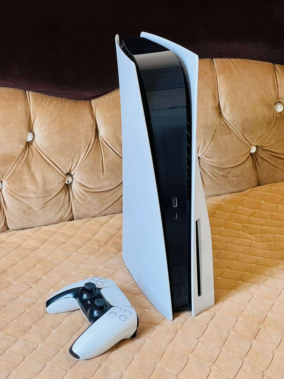 بلي فايف فات  اونلاين

نظافة 💯

نظام 13.40

Disc Drive (مشغل اقراص) شغال 

ألعاب 
SILENT HILL: The Short message 

VIGOR

Football 

ROCKET LEAGUE

FORTNITE

BATMAN

ملحقاته جويستك 1 أصلي كيبل بور + كيبل HDMI
الجهاز مامفتوح شرط 
بيع او مراوس


**إذا كنت صاحب هذا الإعلان وتريد حذفه لأي سبب، رجاءا أرسل رسالة إلى الدعم الفني**