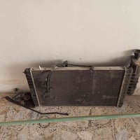 غراض بيجو  راديتر مستخدمة نضيفة ومجاول مال بارص تخم وايرات وصدر مال با...