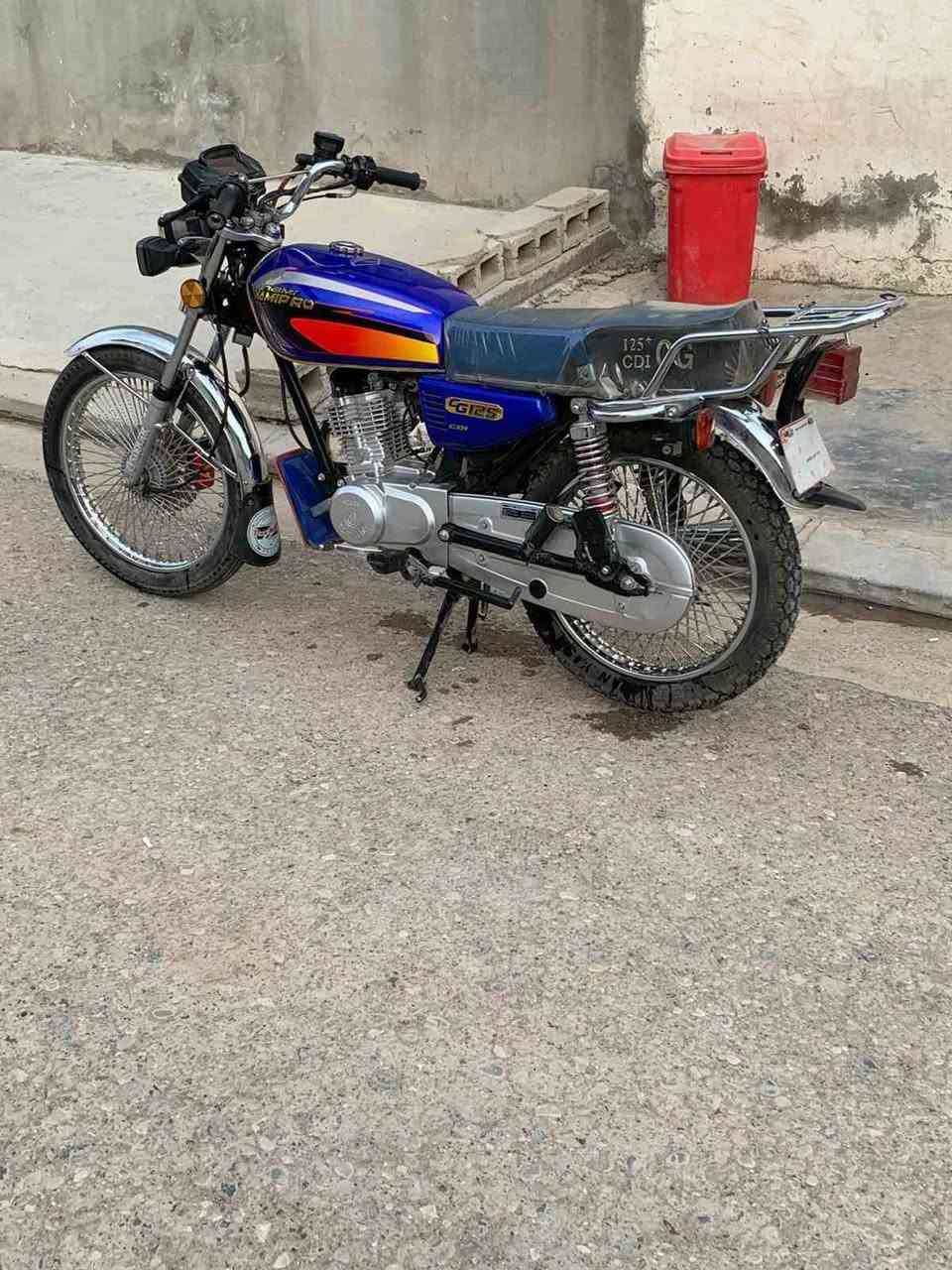 ماتۆر ارانی ٢٠٢٣ بەشەرت مەکینەی بێ کرانەوە ماتۆڕەکە جایزە بە سفری کڕاوە لای خۆم بووە یەک دەستە ماڵی دۆستە ئەگەر مشتەریت نامە بنێرە ٥٥٠ هەزارو معامەلەشی هەیە ئەقدی ماوە ٨٥٠ هەزاری پێ دراوە ماتۆڕەکە لە هەولێرە رەقەم*********** أربيل, العراق
