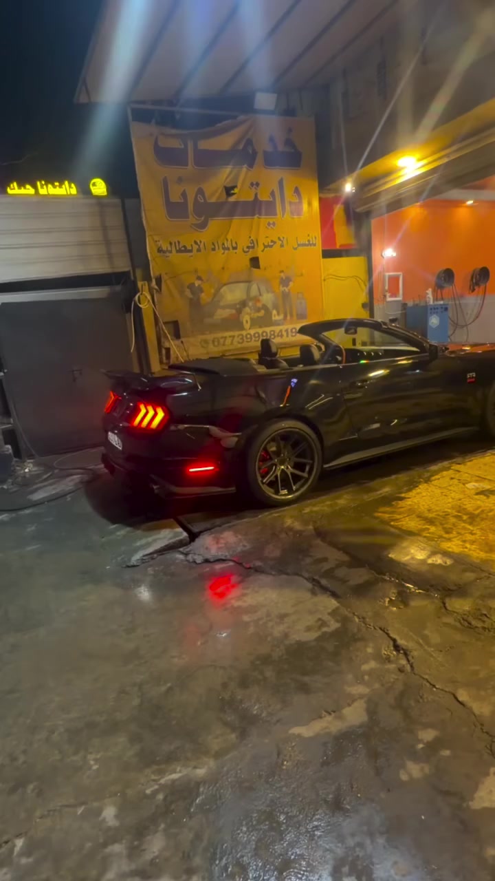 السلام عليكم من رخصة الادمن 

فورد موستنك ايكو بوست موديل 2019 
للبيع السياره جديده معنى الكلمه احلى من الصور وارد امريكي بيه 
 قطعتين صبغ 
والباب كلير امريكا 
وبيه خصرات وسحب بالشواصي بس 
السياره جديده فول 1/1
 مكينه كير كهربائيات كلهن كفاله من الفتح صدر جديد معنى الكلمه تخم تاير 
السياره مصروف عليه هواي شغلات يعني بس الصرف 30 ورقه 

السعر السياره 155 وبيه مجال وماكو هيجي سعر وهيجي نضافه 

العنوان بغداد الاعلام 

رقم الهاتف ***********

صور الحادث مرفقه 
اخوان السياره بسمي تحويل مباشر 
الشراي يتصل والي يعرف اسعارهن ويقيمهن يعرف شگد
