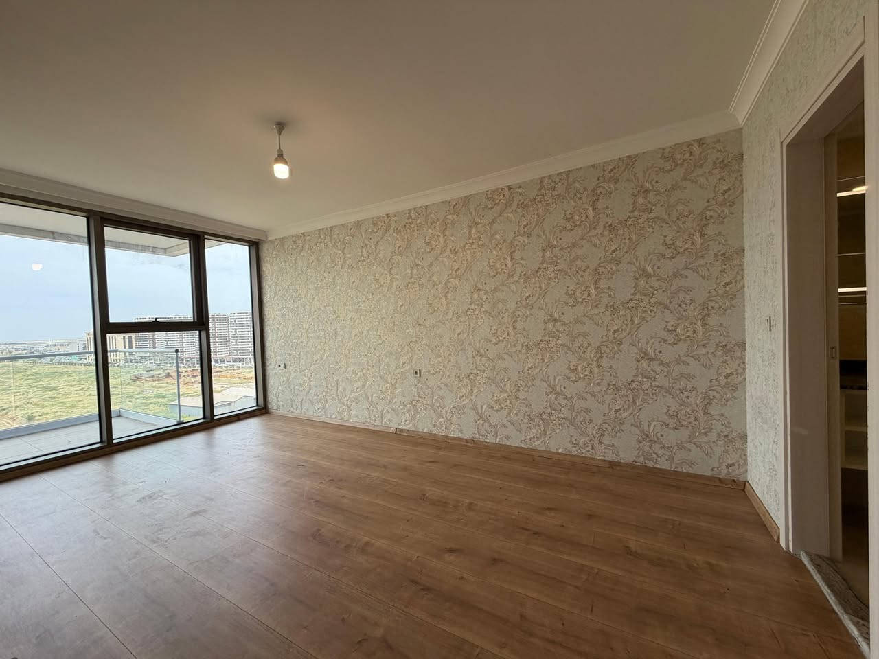 عقارات تهسیل
***********

Star Tower 
2+1 
550$
