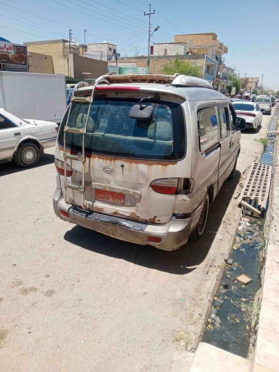 من رخصت مدير الكروب سلام عليكم متاح الفين او 5 شوفت عينك مكينه تنقص استفسار اكثر اتصل عرقم ***********
