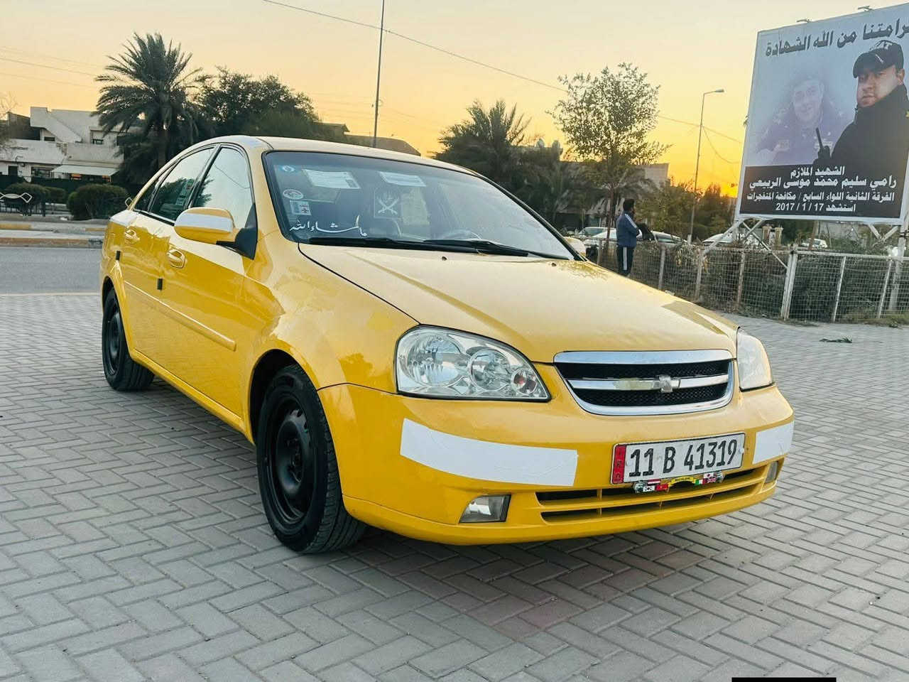 السلام عليكم من رخصة الادمن المحترم اوبترا للبيع سياره كفالة عامة من الصبغ والضربة مكينة وكير وصدر تبريد جاهزة من كلشي موديل 2011 سنوية جديده السعر 72 وبيها مجال حك الجيه مكان بغداد  ***********
