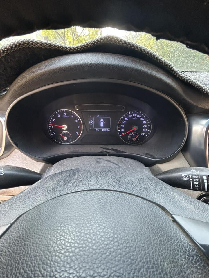 سورنتو 2015 شكل ال 2016 
وارد خليجي. 
ماشية 140km 
 سيارة مكفولة كفالة عامه من الصبغ والبارد
كير مكينه شرط الفحص  
للتواصل 
***********
