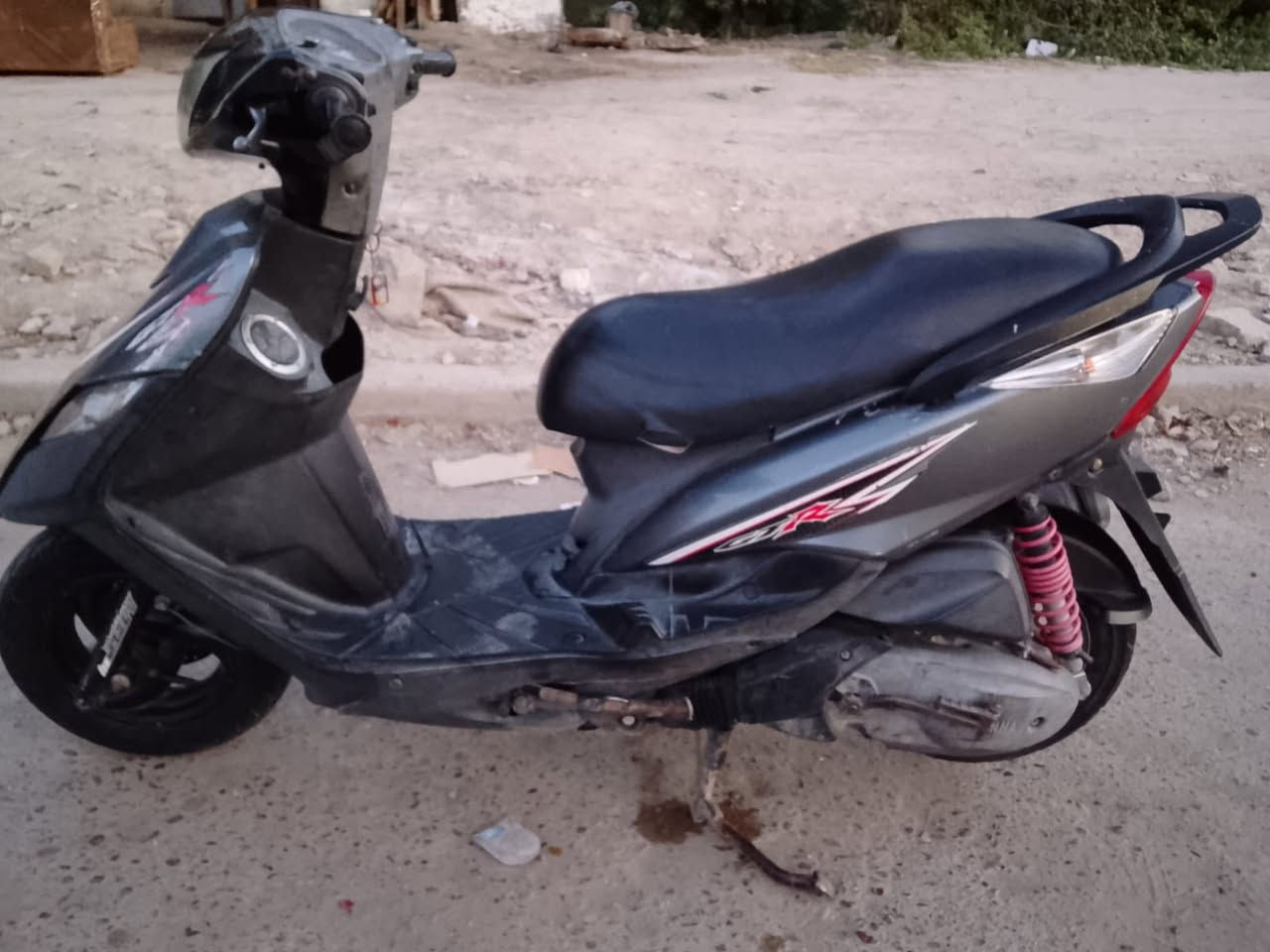 دراجه للبيع كامله مابيهه اي نقص محرك مكفول ناعم شلعه ومعدل حلوه كهربائيات كلهه شغاله كيج بانزين كيج سرعه شغال لايت عالي ناصي اشاير كلهه شغاله كفراتها اصلي مختم دبلات شغاله طسه ناعمه كلش دراجه كامله مابيهه اي نقص مكاني بغداد الشعله شراي اتصل مامتواجد على نت ***********
