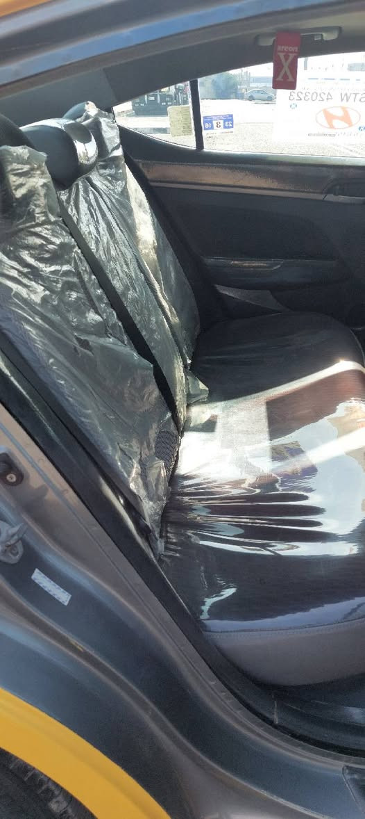 السلام عليكم سياره النتره مديل 17وارد امريكي حادثها كلش بسيط موضح بل صوره   السياره نضيفه خير من الله السياره جاهزه كير ومكينه وحداديه وتخم تاير السياره فول مواصفات فتحه وبصمه وتحكم استيرن وباقي المواصفات معروفه رقم بغداد مشروع وطني مصفره هيه وغرامات السعر 125وبيها مجال قليل رقم الهاتفف
*********** مكان السياره ميسان
