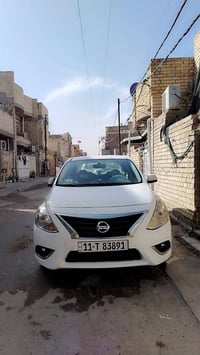 نيسان سني هندي موديل 2017 بيها صبغ امامي جاملغ جهه الصدر سياره مدوشمه ...