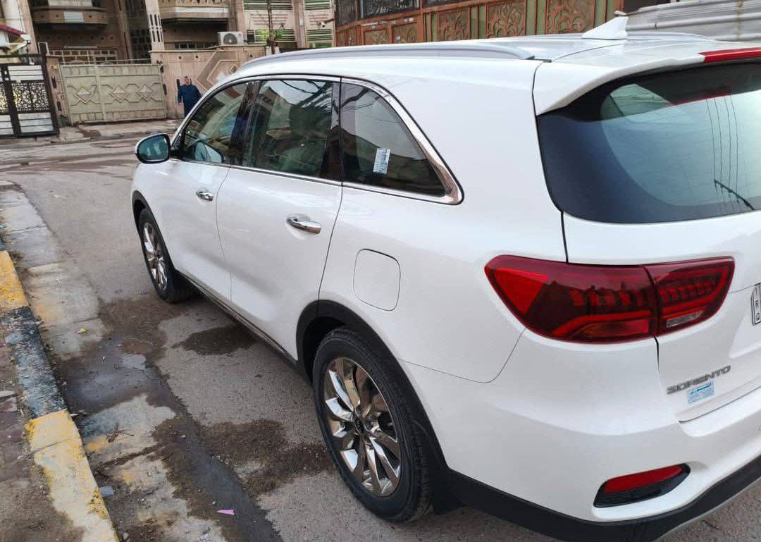 سياره سورنتو مديل 2018شكل ال2019 فول مواصفات مكان النجف سعر 255 مكفوله


**إذا كنت صاحب هذا الإعلان وتريد حذفه لأي سبب، رجاءا أرسل رسالة إلى الدعم الفني**