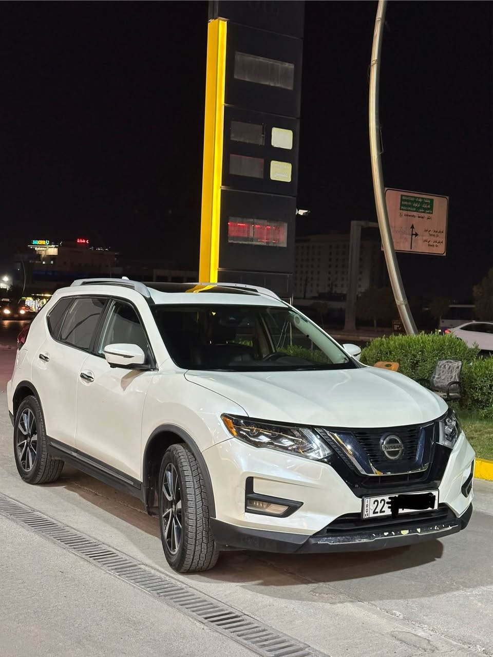 Nissan rouge SL awd
فول فول موسفات 
موديل 2020
44 میل رۆیشتووە
هەموو شتێکی بەشەرت 
بەناوی خۆمە 
هەزەو سنەوی نوێیە
لە وێنەکان هەموو شتێکم رونکردۆتەوە
وێنەی ئەمریکای تێدایە 
دەعامیەکەش بەشەرت بیلادی بێت

***********
***********
215$  مجالەکی کەم أربيل, العراق
