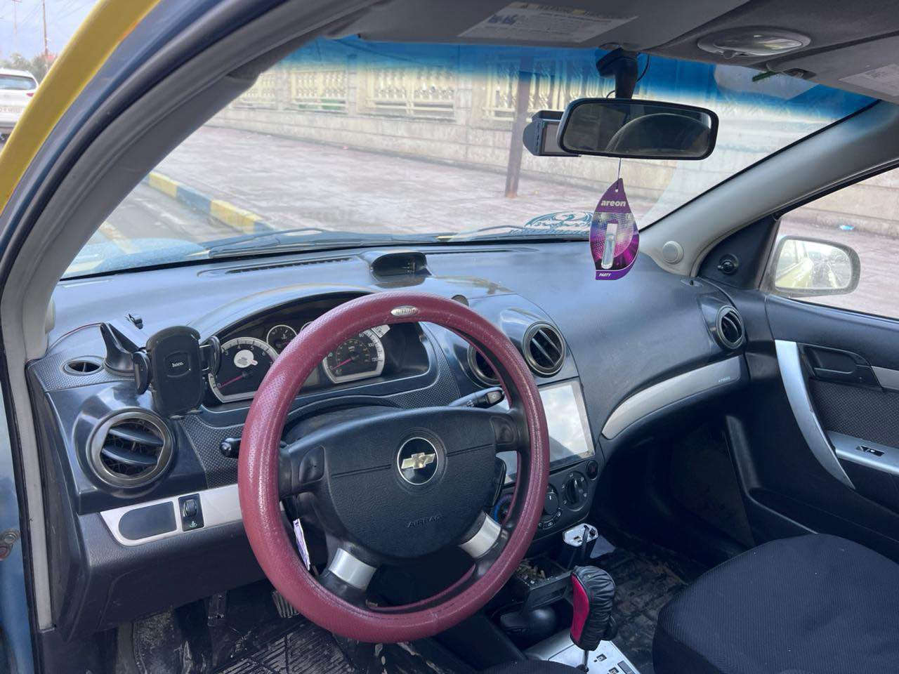 افيو موديل 2008 توماتيك اربعه جام كهرب سنويه 2031وارقام وهزه جديده تبريد ثلج وتدفئة شغاله باسمي السياره شرط التحويل للاستفسار اتصل وتدلل 

‭0774 256 4875‬ موصل, نينوى
