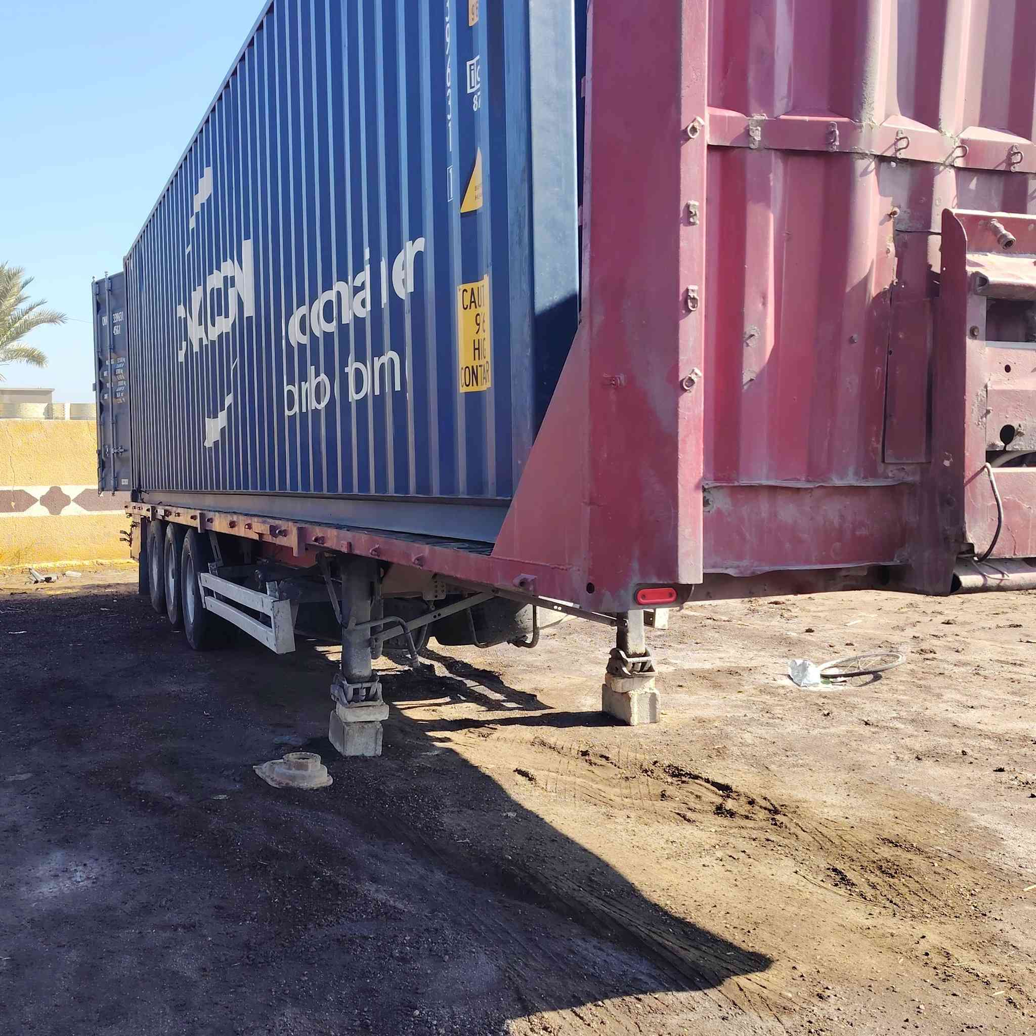 للبيع عربانه كرونه دنكير مربع بريك بنز تخم تاير مكفوله من كشلي *********** مكانها بغداد سريع الدولي قرب سيطرت المالكي سعر 55ورقه ومجال
