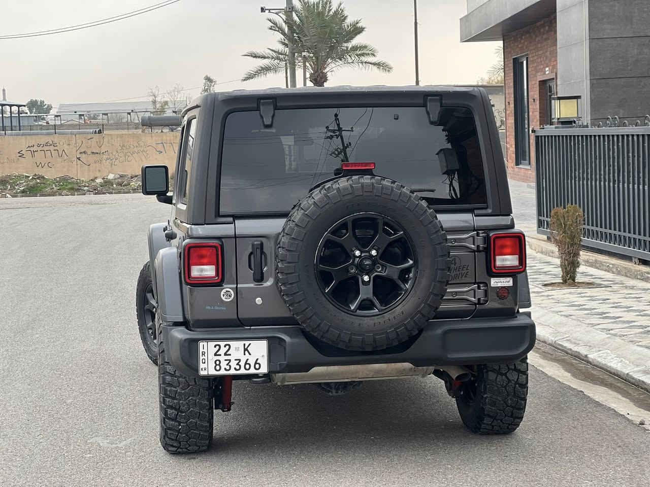 جێب رەنگلەر  سپۆرت
مۆدیل: ٢٠٢٢
سەیارەکە نمونەیە لە جوانی 
٦ پستن مەرغوب
مواسەفات سپۆرت دەبڵ ئەکسل ،ئۆتۆستۆپ 
تەحدیل سورعە قفڵ مەرکەزی ، تەبرید مەرکەزی 
سەیارەکە بێ بۆیاغە بەس دوو جی پیدی ئارە جاملغ پشتەوە 
لەگەڵ لیوی بۆنیت زۆرکەمە ئیرباگ بەس سوکان تەقیوە 
سەیارەکە نمونەیە لە جوانی لەسەر دەقی شەریکە ماوەتەوە
رەقەم شانسی دادەنێم 
💲٢٧٨
📱:-***********

1C4HJXDG8NW204386
