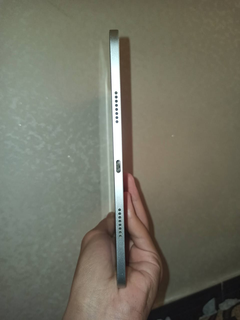ايباد M2 2023 جيل رابع
كامل ملحقاته 
نضافه مثل متشوف صور 95
بطاريه 🔋87
مداخل صيانه ابد 
ايباد ممتعوب 
سعر💵690
رقمي ***********
