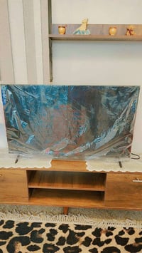 بلازمه ال جي حجم 42 تدعم النت جديده ابد ممستخدمه مثل مموضح بالصور للبي...